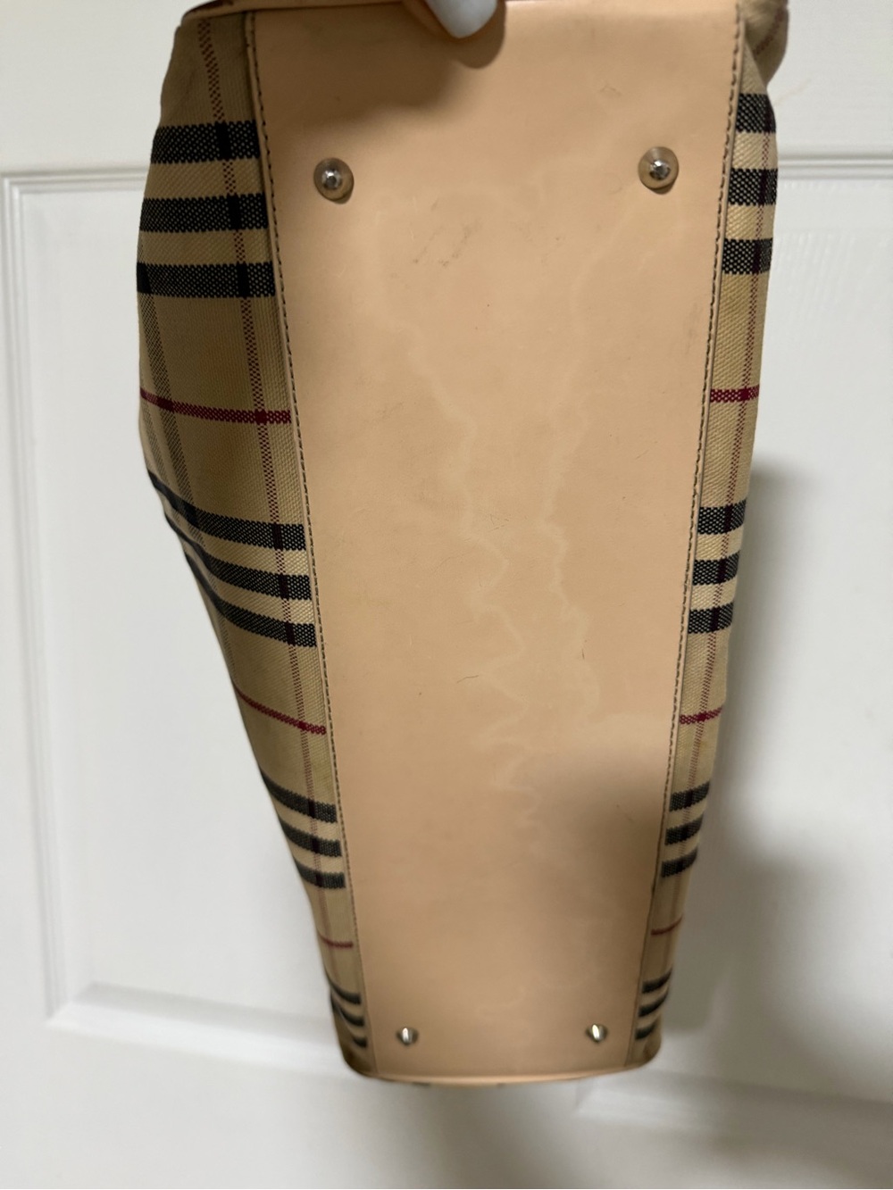 Authentic Burberry Beige Classic Check Tote with Tan Leather Straps - Picture 9 of 15